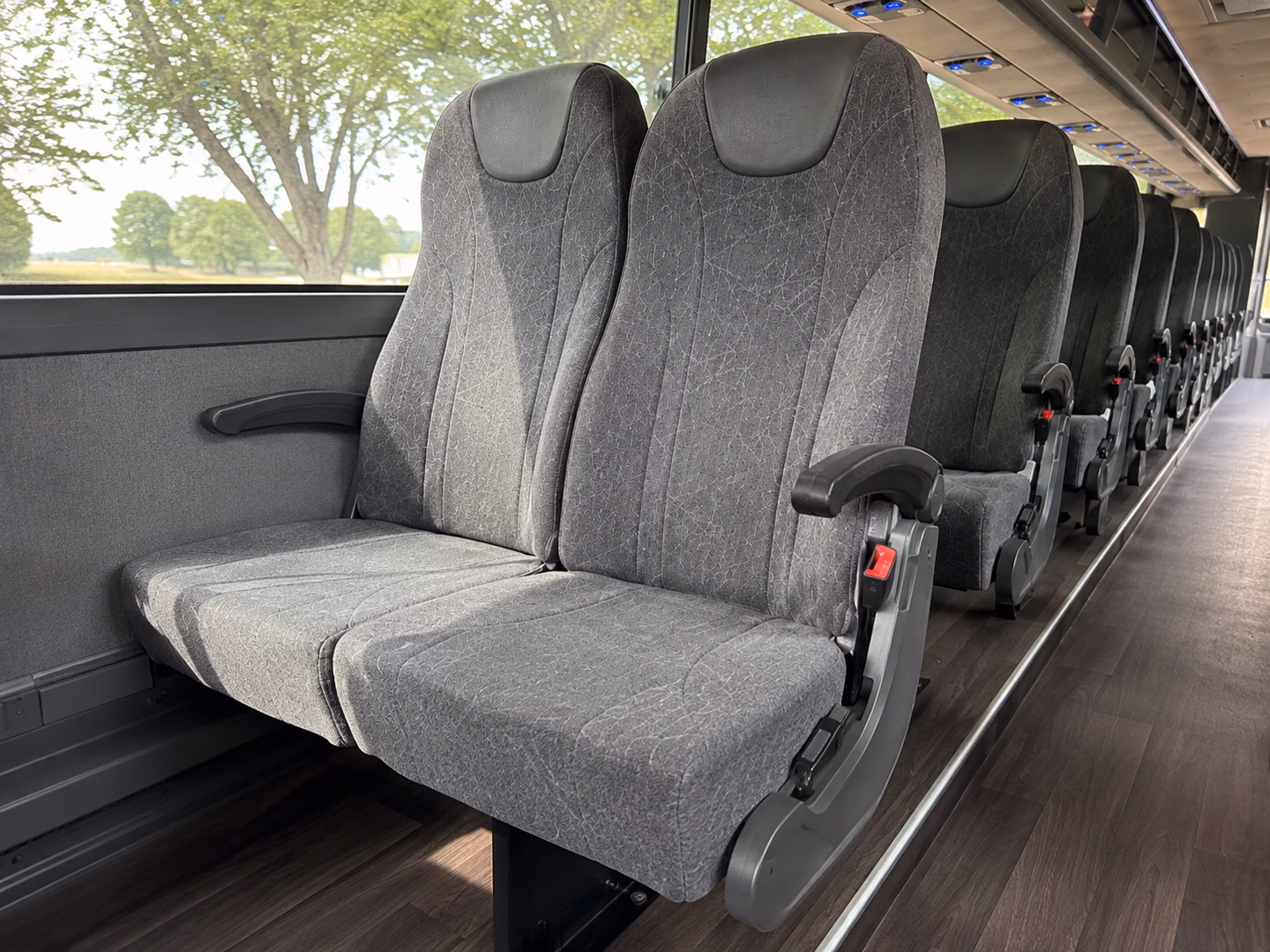 austin easy airport shuttle bus rentals in austin
