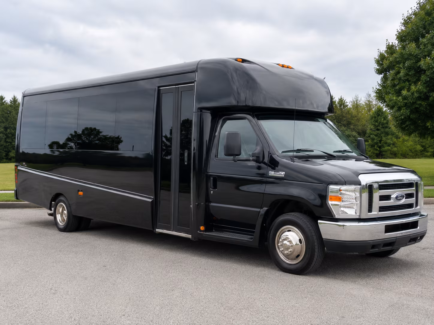 austin game day charter bus rentals for austin teams and fan groups