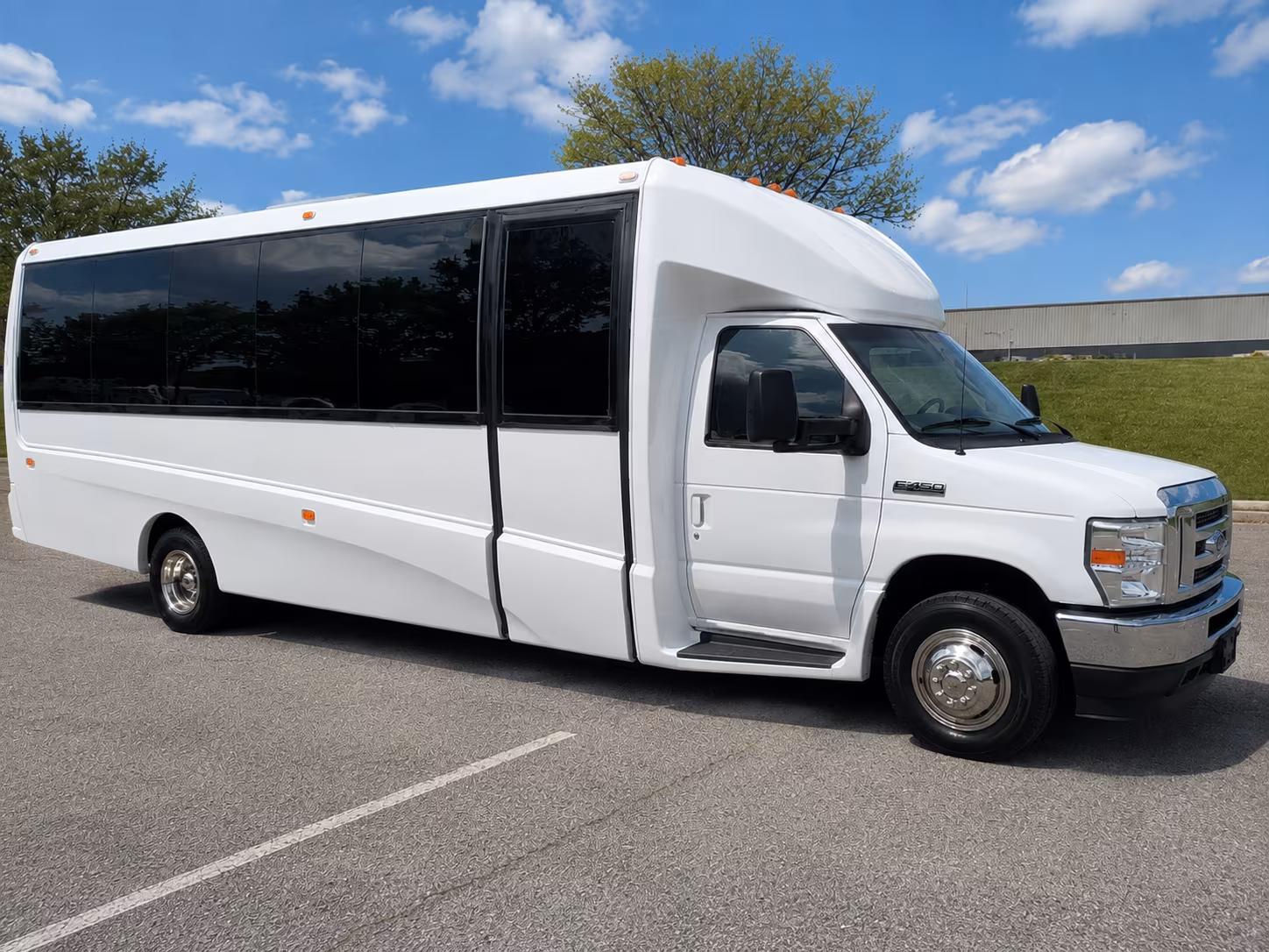 roundrockcharterbuscompany com connects you to tournament buses for old settlers park and round rock sports center