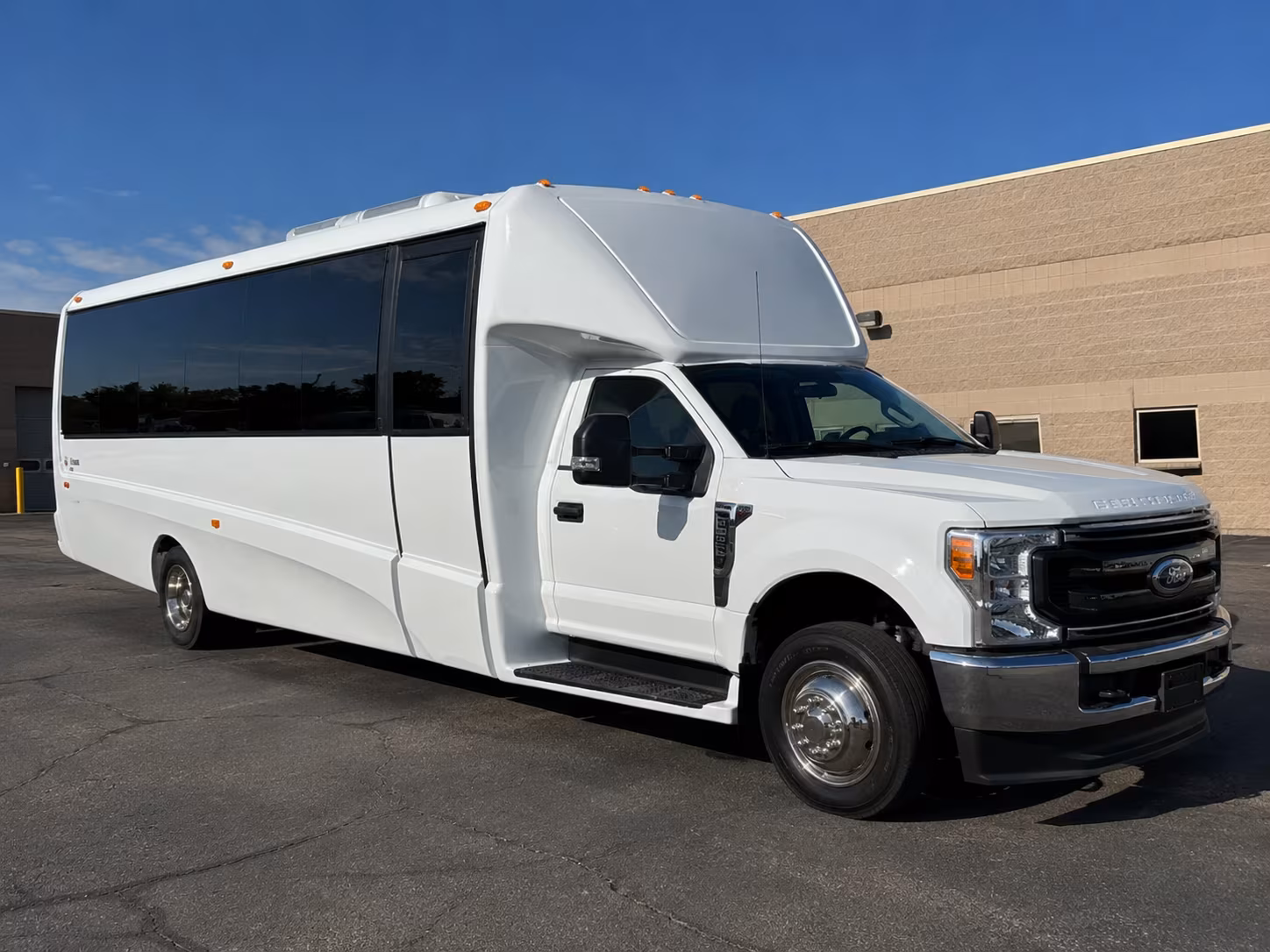the easy way to compare round rock buses